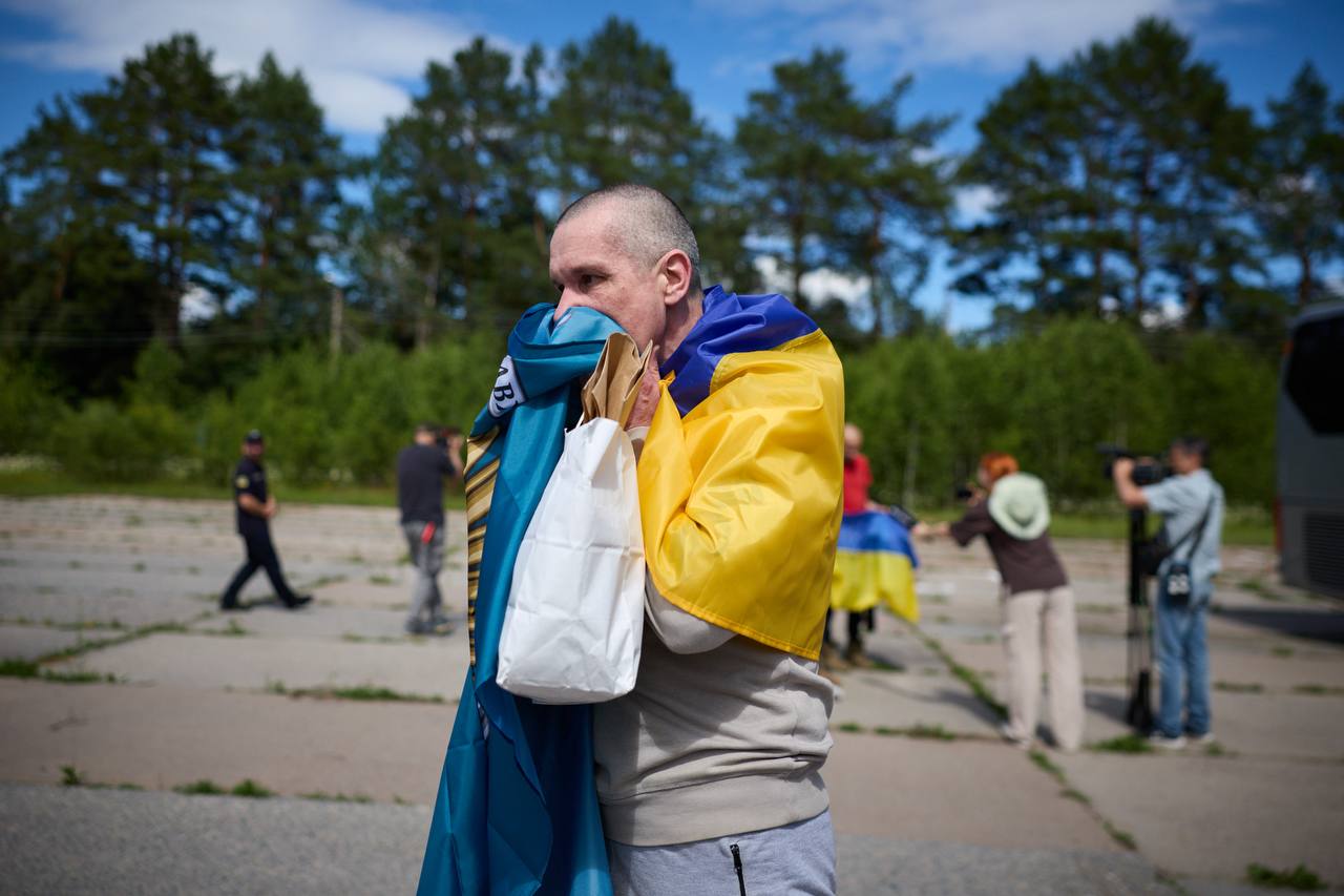 Ukraine and Russia complete third phase of 1,000-for-1,000 prisoner exchange